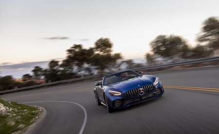 2020 Mercedes-AMG GT R Roadster (US-Spec) Front Wallpapers 450x275 (18)