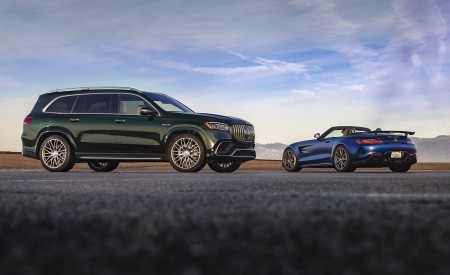 2020 Mercedes-AMG GT R Roadster (US-Spec) Rear Three-Quarter Wallpapers 450x275 (29)