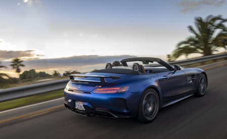 2020 Mercedes-AMG GT R Roadster (US-Spec) Rear Three-Quarter Wallpapers 450x275 (12)