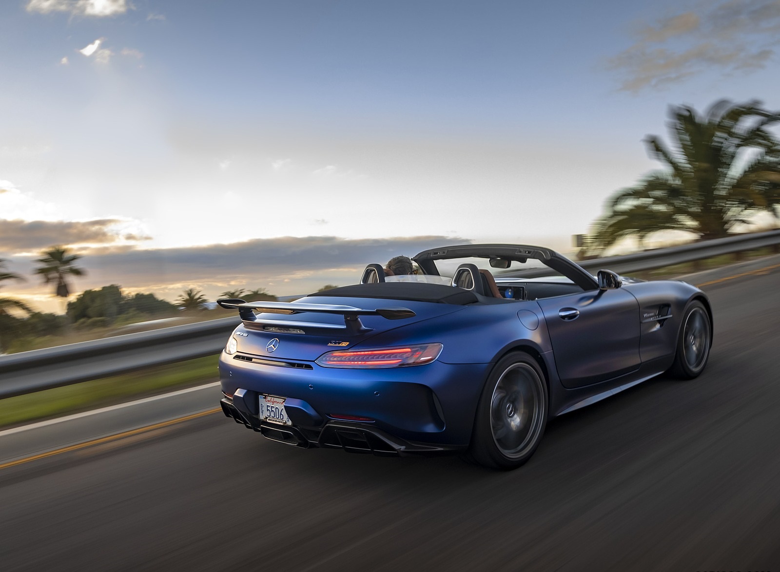2020 Mercedes-AMG GT R Roadster (US-Spec) Rear Three-Quarter Wallpapers (12)