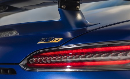 2020 Mercedes-AMG GT R Roadster (US-Spec) Tail Light Wallpapers 450x275 (56)