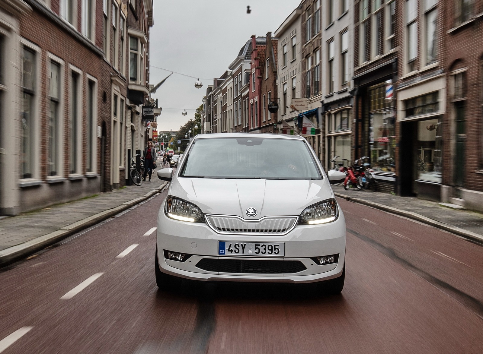 2020 Skoda Citigo iV Plug-In Hybrid Front Wallpapers (5)