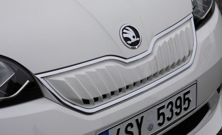 2020 Skoda Citigo iV Plug-In Hybrid Grill Wallpapers 450x275 (61)