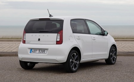 2020 Skoda Citigo iV Plug-In Hybrid Rear Three-Quarter Wallpapers 450x275 (53)
