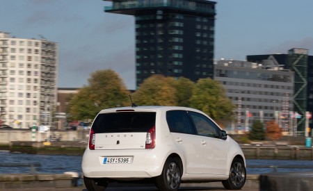 2020 Skoda Citigo iV Plug-In Hybrid Rear Three-Quarter Wallpapers 450x275 (45)
