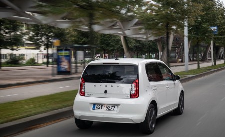 2020 Skoda Citigo iV Plug-In Hybrid Rear Three-Quarter Wallpapers 450x275 (11)