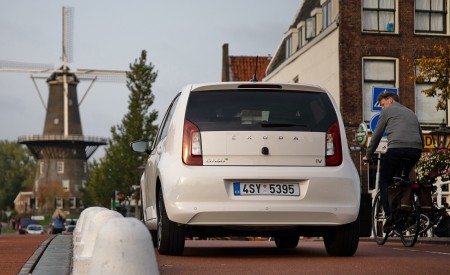 2020 Skoda Citigo iV Plug-In Hybrid Rear Wallpapers 450x275 (33)