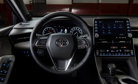 2020 Toyota Avalon Limited AWD Interior Steering Wheel Wallpapers 450x275 (12)
