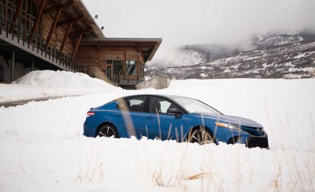 2020 Toyota Camry XSE AWD Side Wallpapers 450x275 (46)