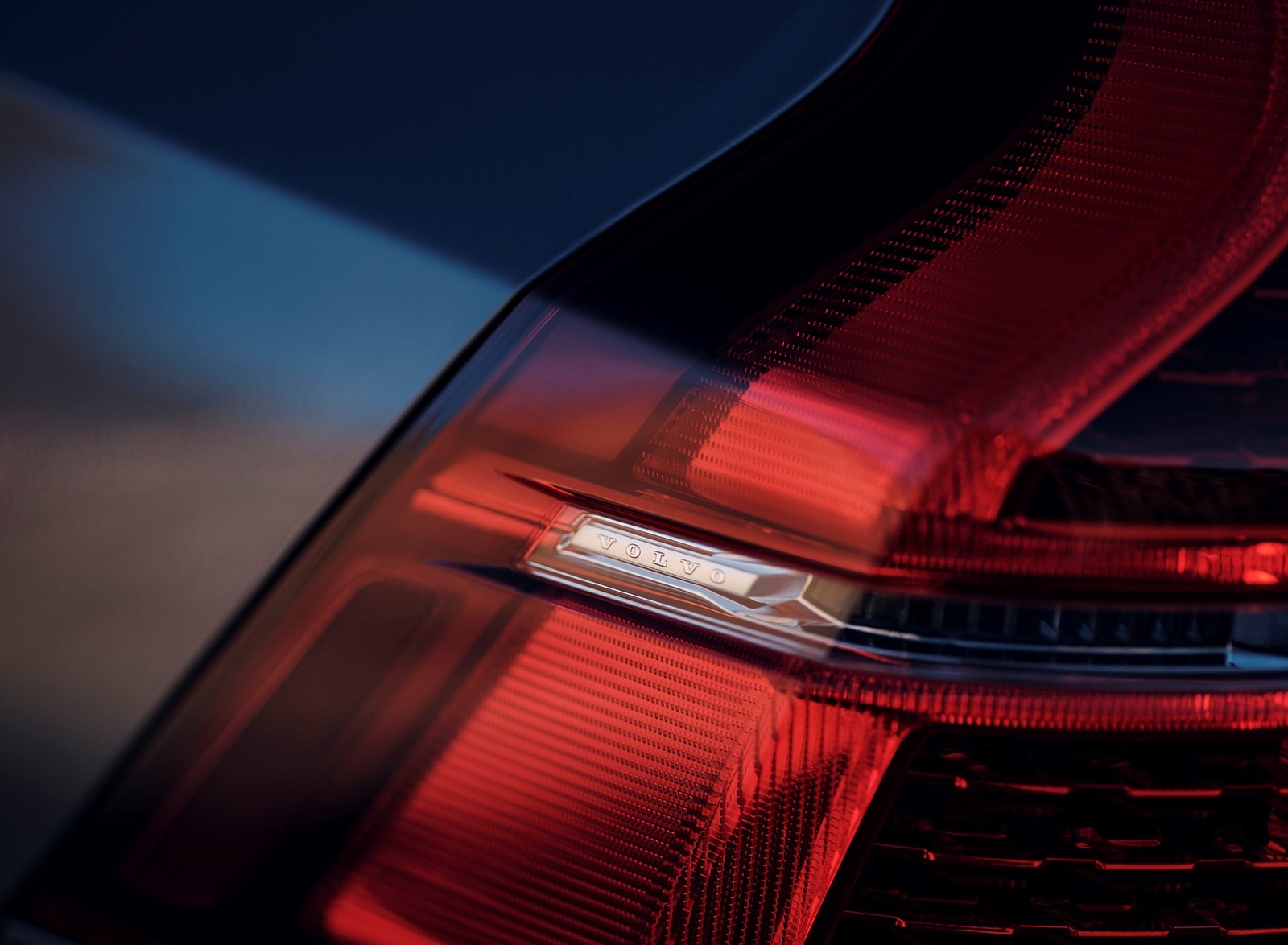 2020 Volvo XC60 T8 Twin Engine Plug-In Hybrid AWD (Color: Osmium Grey Metallic) Detail Wallpapers #13 of 13