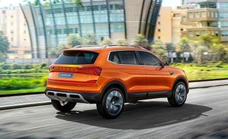 2020 Škoda Vision IN Rear Three-Quarter Wallpapers 450x275 (3)