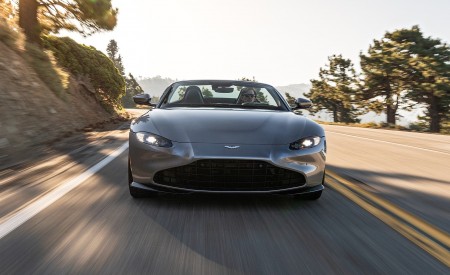 2021 Aston Martin Vantage Roadster (Color: Spirit Silver; US-Spec) Front Wallpapers 450x275 (100)