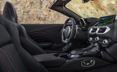2021 Aston Martin Vantage Roadster (Color: Spirit Silver; US-Spec) Interior Wallpapers 450x275 (123)