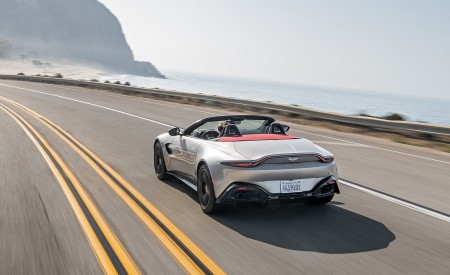 2021 Aston Martin Vantage Roadster (Color: Spirit Silver; US-Spec) Rear Wallpapers 450x275 (82)