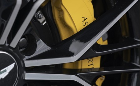2021 Aston Martin Vantage Roadster (Color: Yellow Tang) Brakes Wallpapers 450x275 (57)