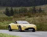 2021 Aston Martin Vantage Roadster (Color: Yellow Tang) Front Three-Quarter Wallpapers 150x120 (38)