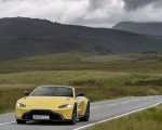 2021 Aston Martin Vantage Roadster (Color: Yellow Tang) Front Wallpapers  150x120 (20)