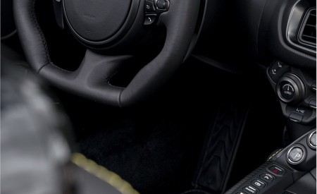 2021 Aston Martin Vantage Roadster (Color: Yellow Tang) Interior Detail Wallpapers  450x275 (65)