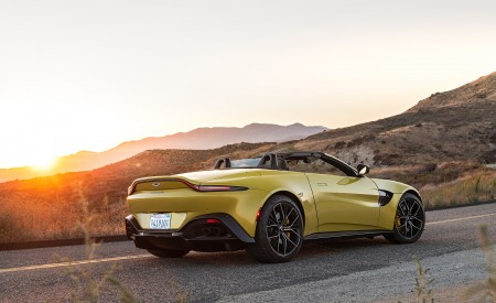 2021 Aston Martin Vantage Roadster (Color: Yellow Tang; US-Spec) Rear Three-Quarter Wallpapers 450x275 (135)