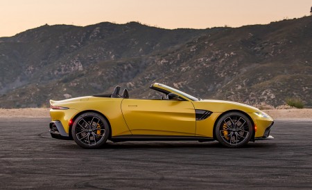 2021 Aston Martin Vantage Roadster (Color: Yellow Tang; US-Spec) Side Wallpapers 450x275 (147)