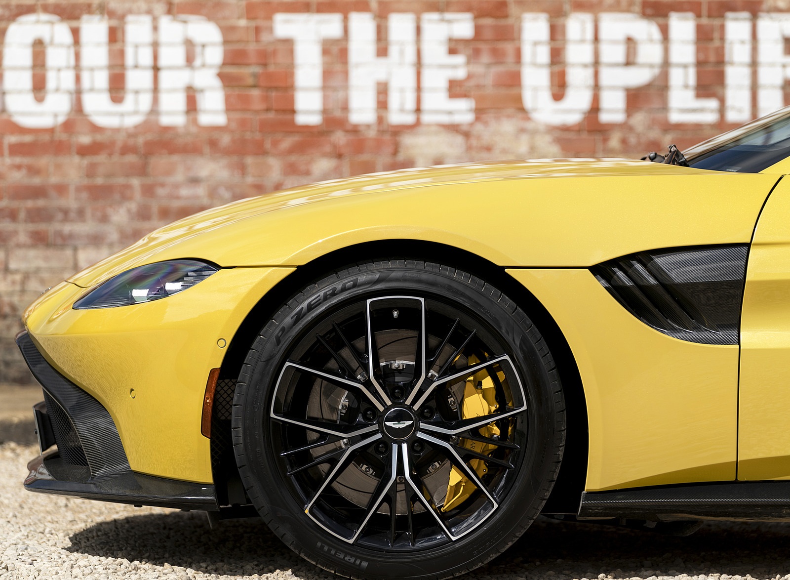 2021 Aston Martin Vantage Roadster (Color: Yellow Tang) Wheel Wallpapers  #55 of 175