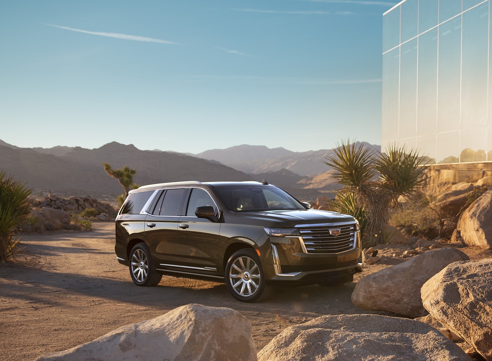 2021 Cadillac Escalade Front Three-Quarter Wallpapers (9)