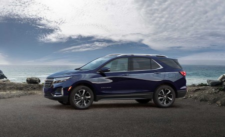 2021 Chevrolet Equinox Premier Front Three-Quarter Wallpapers 450x275 (4)