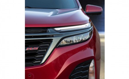 2021 Chevrolet Equinox RS Headlight Wallpapers 450x275 (9)