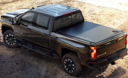 2021 Chevrolet Silverado HD Carhartt Special Edition Rear Three-Quarter Wallpapers 450x275 (2)