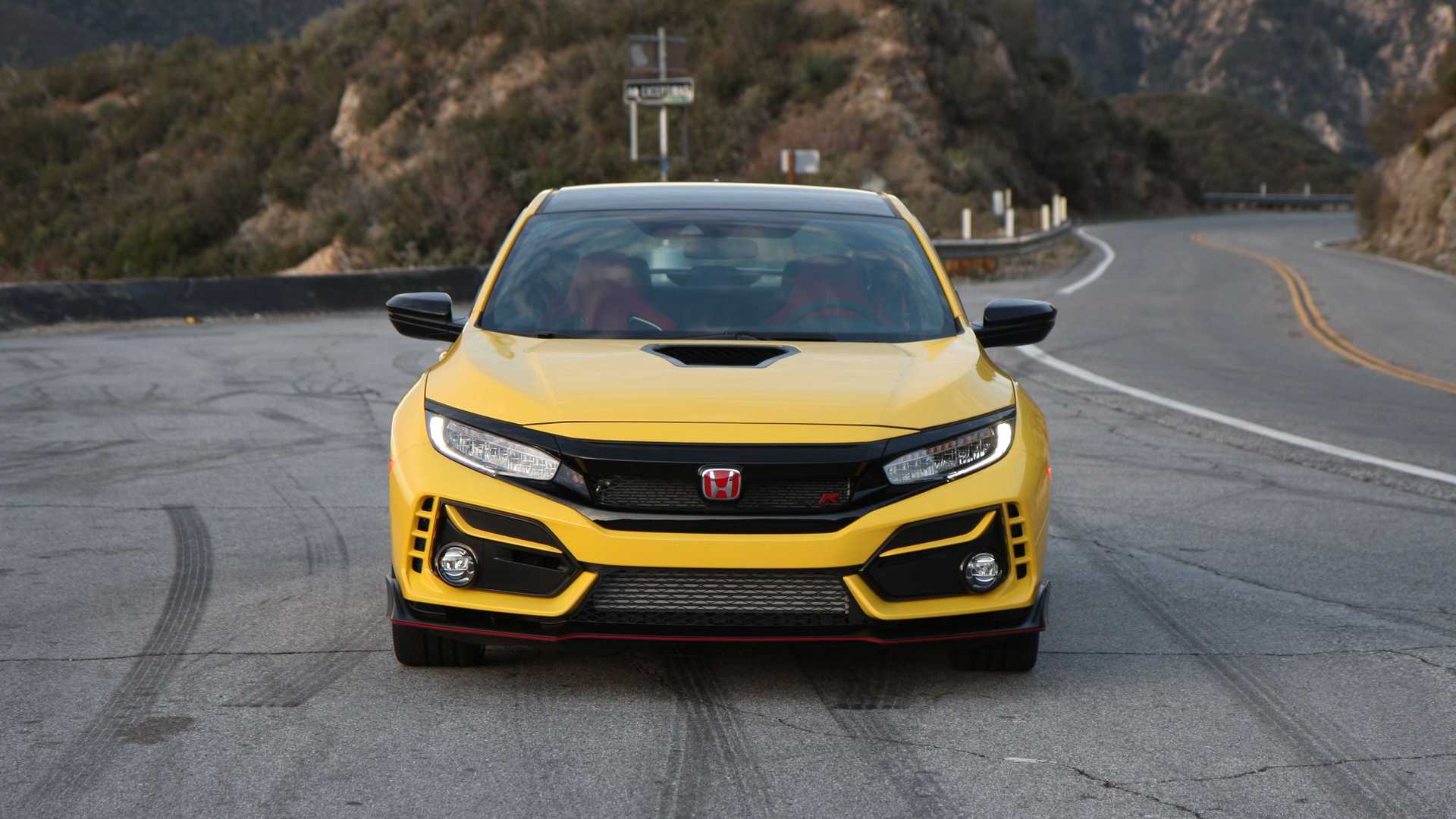2021 Honda Civic Type R Limited Edition (Color: Sunlight Yellow) Front Wallpapers (2)