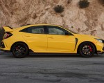 2021 Honda Civic Type R Limited Edition (Color: Sunlight Yellow) Side Wallpapers 150x120 (42)