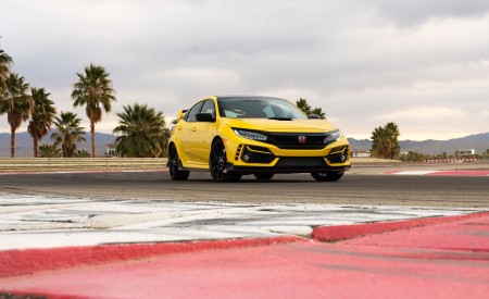 2021 Honda Civic Type R Limited Edition Front Wallpapers 450x275 (55)