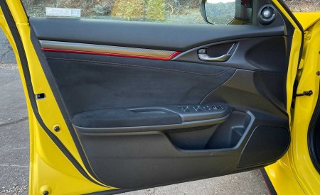 2021 Honda Civic Type R Limited Edition Interior Detail Wallpapers 450x275 (29)