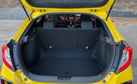 2021 Honda Civic Type R Limited Edition Trunk Wallpapers 450x275 (44)