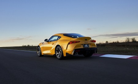 2021 Toyota GR Supra 2.0 Rear Three-Quarter Wallpapers 450x275 (13)