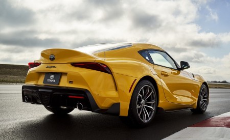 2021 Toyota GR Supra 2.0 Rear Three-Quarter Wallpapers 450x275 (16)