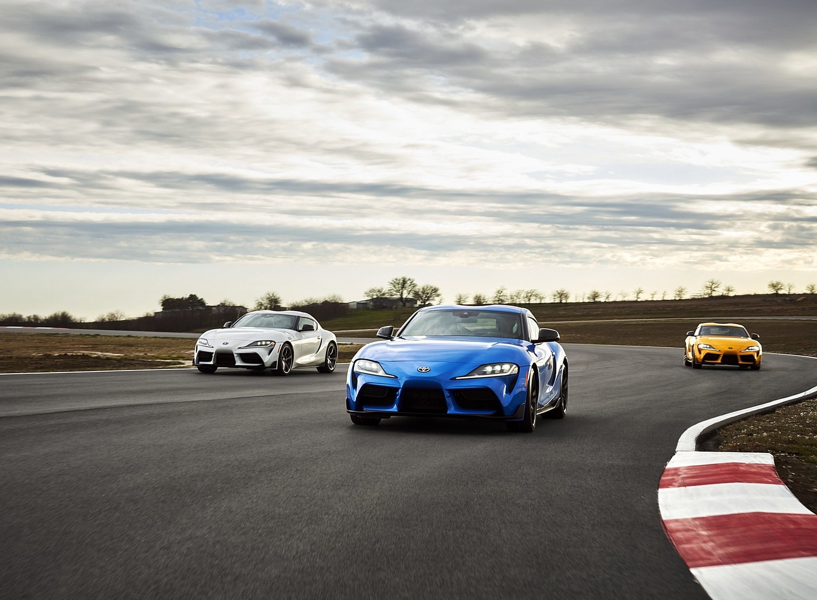 2021 Toyota GR Supra Family Wallpapers (4)