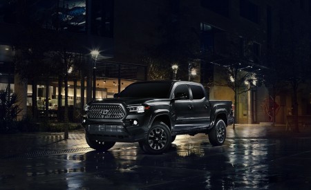 2021 Toyota Tacoma Nightshade Special Edition Front Three-Quarter Wallpapers 450x275 (8)