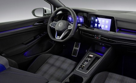 2021 Volkswagen Golf GTE Interior Wallpapers 450x275 (14)