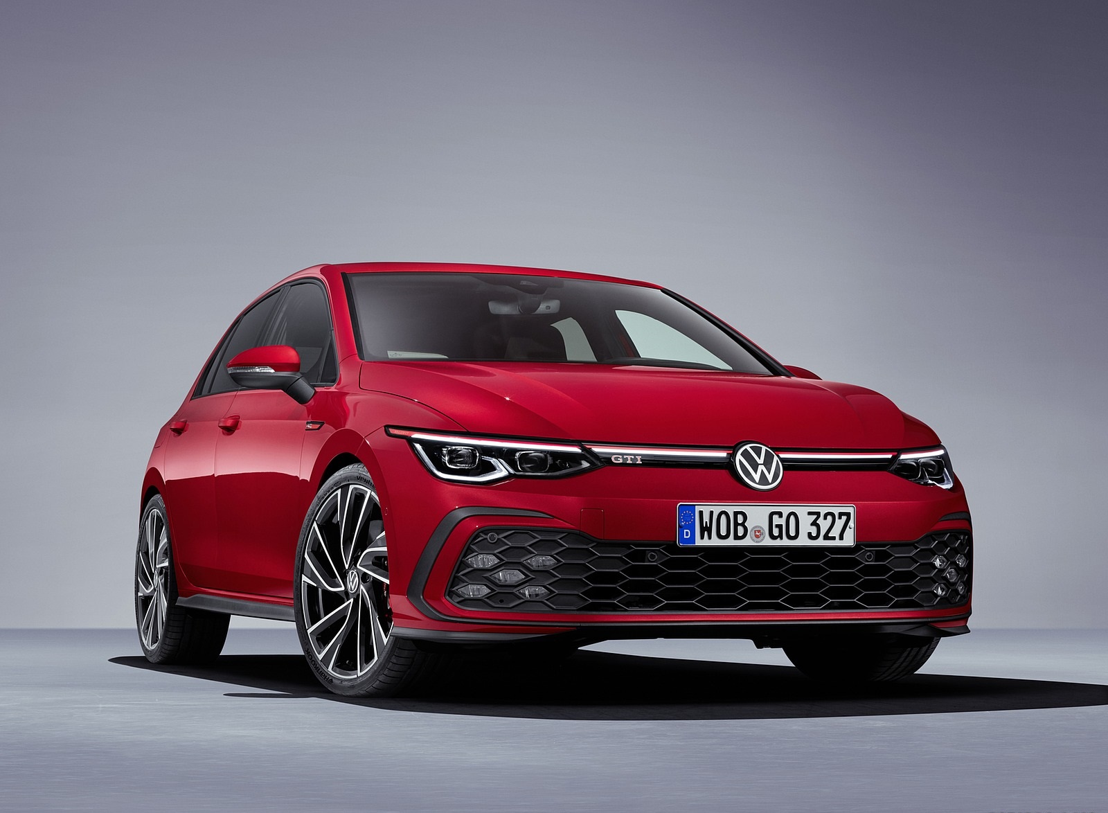 2021 Volkswagen Golf GTI Front Three-Quarter Wallpapers (14)