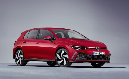 2021 Volkswagen Golf GTI Front Three-Quarter Wallpapers 450x275 (26)