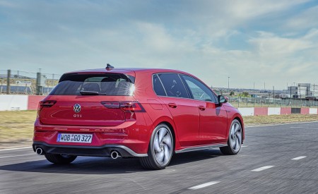2021 Volkswagen Golf GTI Rear Three-Quarter Wallpapers 450x275 (7)