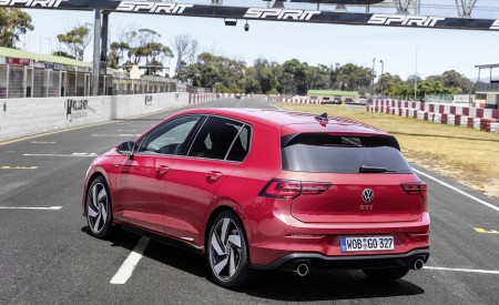 2021 Volkswagen Golf GTI Rear Three-Quarter Wallpapers 450x275 (10)
