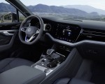 2021 Volkswagen Touareg R Plug-In Hybrid Interior Wallpapers 150x120 (46)
