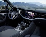 2021 Volkswagen Touareg R Plug-In Hybrid Interior Wallpapers 150x120 (47)