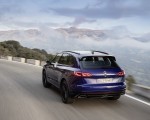 2021 Volkswagen Touareg R Plug-In Hybrid Rear Three-Quarter Wallpapers 150x120 (6)