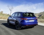2021 Volkswagen Touareg R Plug-In Hybrid Rear Three-Quarter Wallpapers 150x120 (7)