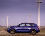 2021 Volkswagen Touareg R Plug-In Hybrid Side Wallpapers 150x120 (24)