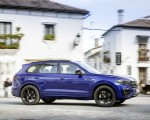 2021 Volkswagen Touareg R Plug-In Hybrid Side Wallpapers 150x120 (15)