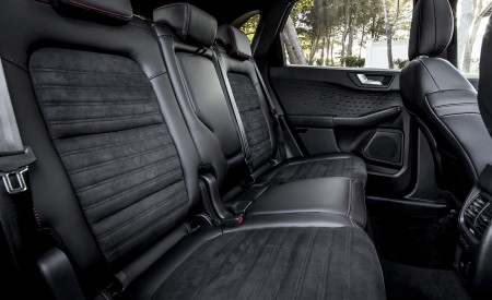 2020 Ford Kuga Hybrid ST-Line Interior Rear Seats Wallpapers 450x275 (31)